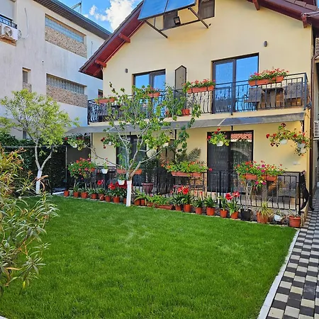 Casa Pescarus 3*